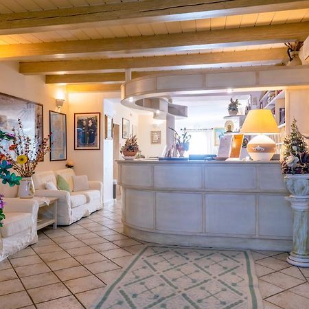 Hotel Cavour Olbia Esterno foto