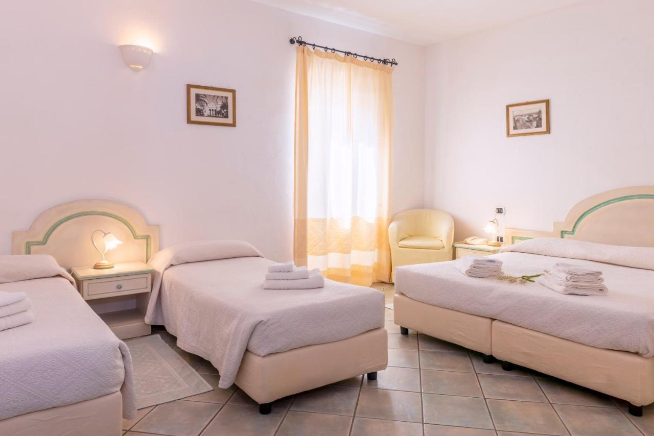 Hotel Cavour Olbia Esterno foto