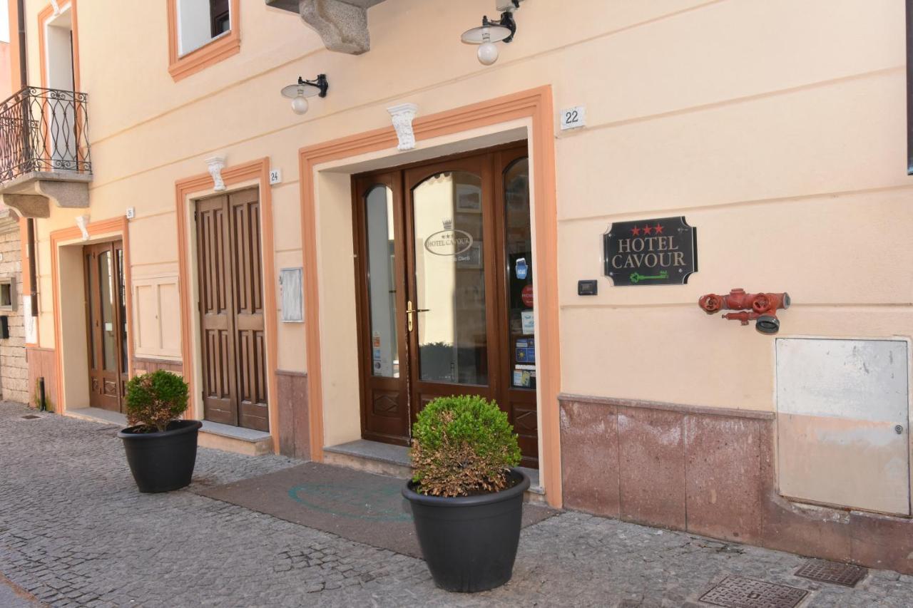 Hotel Cavour Olbia Esterno foto